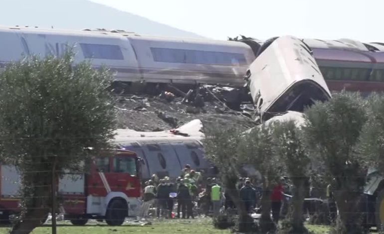 Brasil lamenta acidente de trem na Espanha, em que mais de 60 morreram