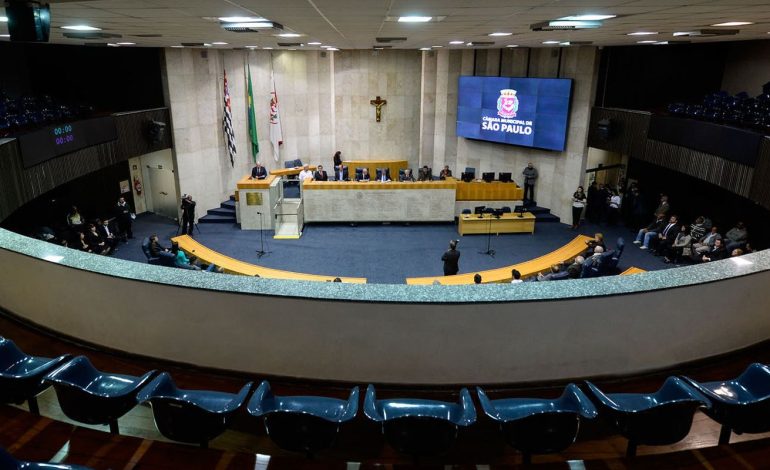 Câmara Municipal de SP discute impeachment do prefeito Ricardo Nunes