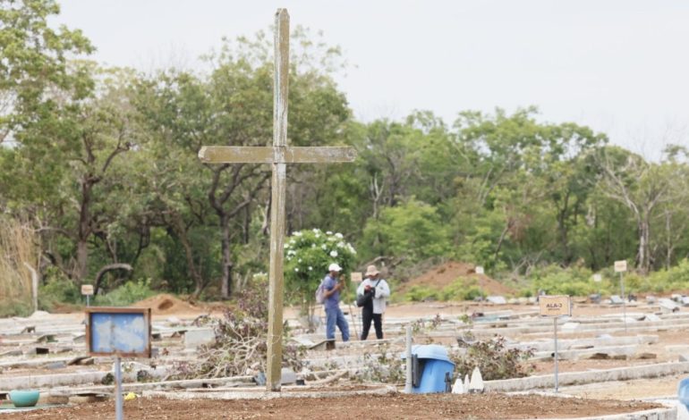 Veja horários de visitas e missas aos cemitérios de Palmas no Dia de Finados