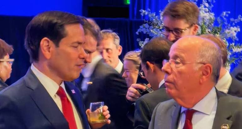 mauro-vieira-e-marco-rubio-evitam-tratar-de-fuga-de-flavio-bolsonaro-em-reuniao-pre-g20